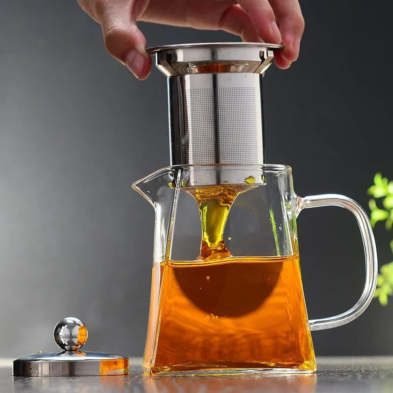 Teapot with infuser