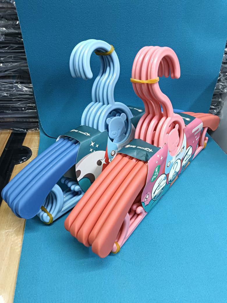 5pcs kids multipurpose hangers wide