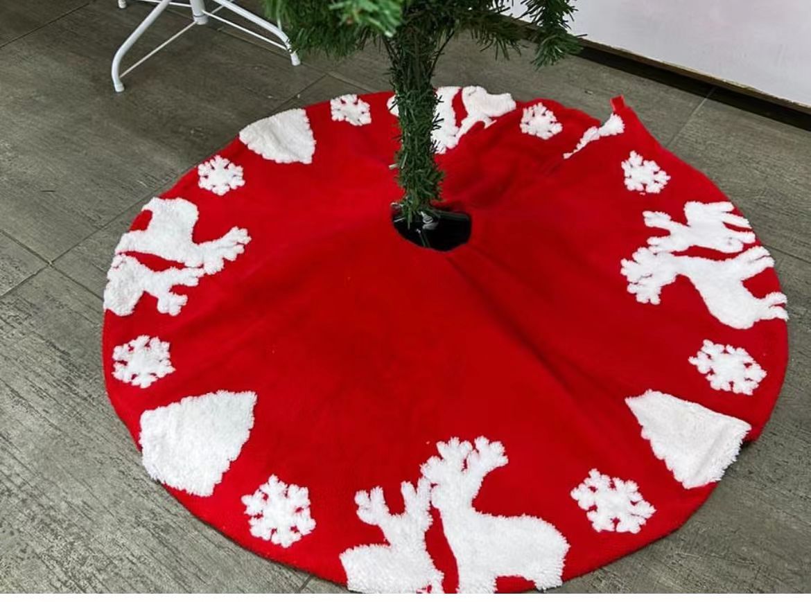 Snowflake Reindeer Christmas tree skirt