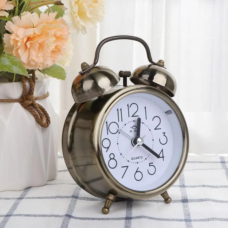 Bedside Retro Desktop Mechanical Alarm Clock