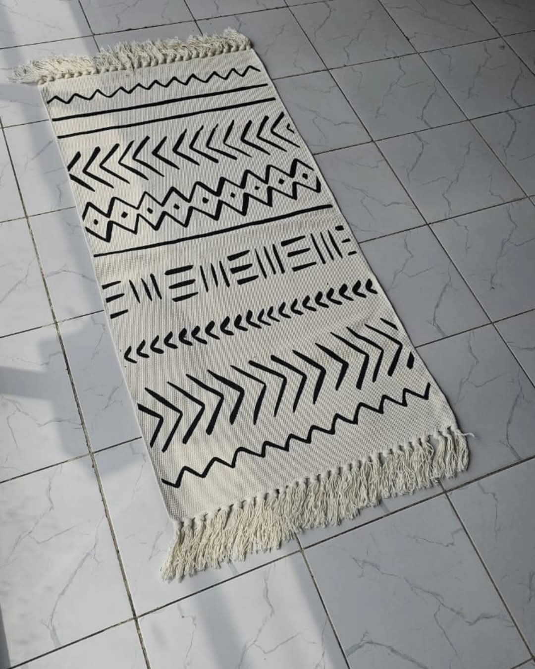 Bohemian Geometric Rugs with Tassles