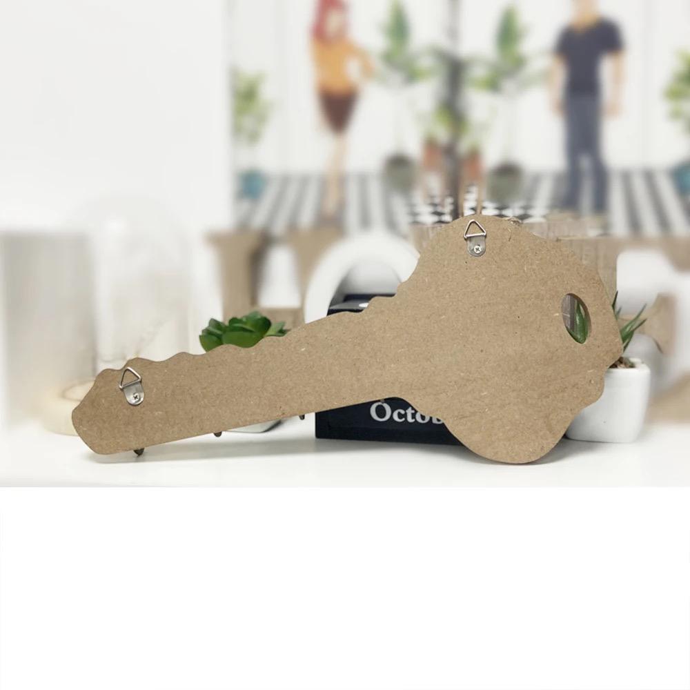 RUSTIC WOOD WALL MOUNTED KEY HOLDER