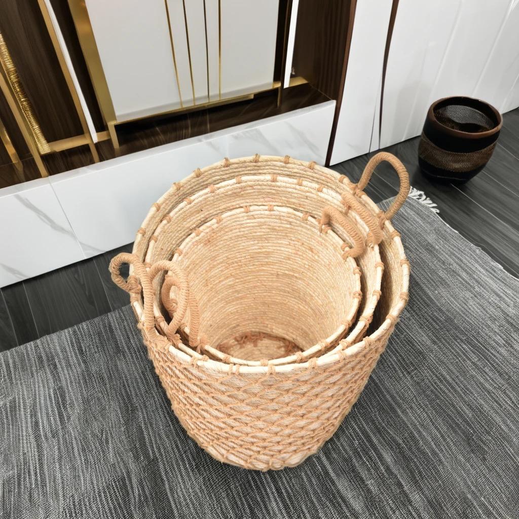 High Quality Set of 3 Stackable handmade baskets 🧺