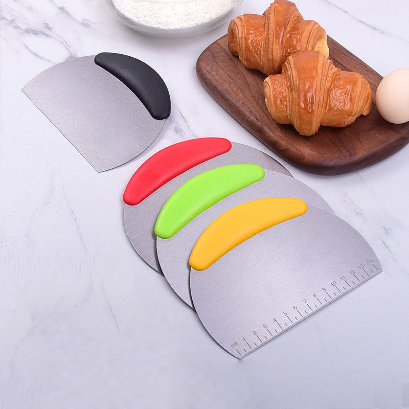 Dough cutter