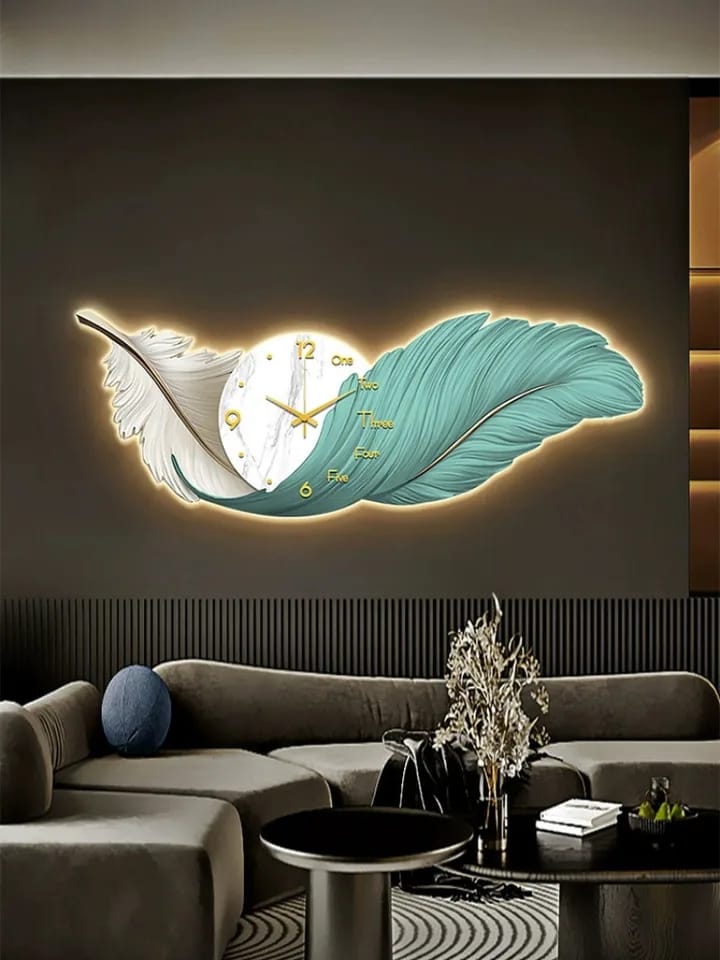 Feather wall hanging clock