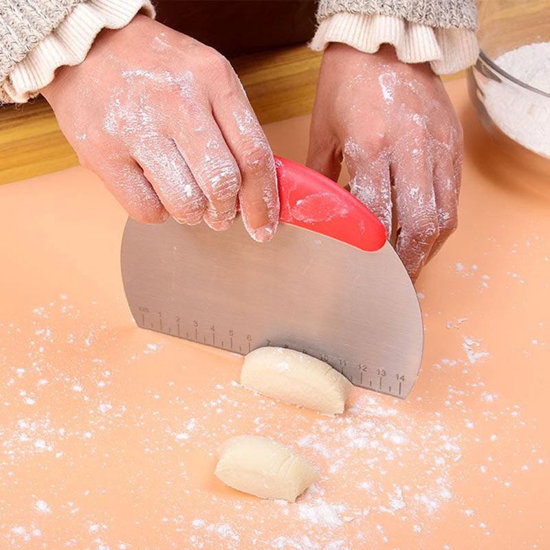 Dough cutter